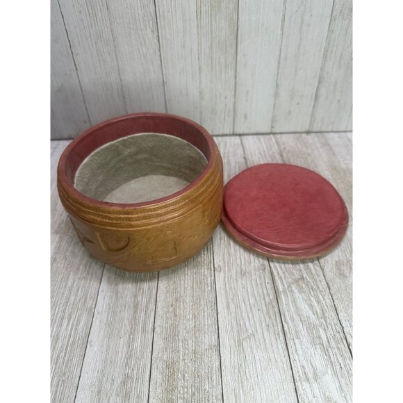 Vintage Leatherbound Decorative Symbols Storage Trinket Box 5" Diameter with Lid - Picture 5 of 12